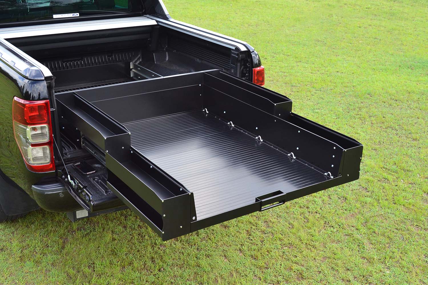 slide out ute trays for Ranger, Hilux, Amarok, Navara